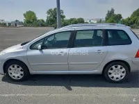 Usado Peugeot 307 90 CV (66 kW) 2007 Gris / plata Familiar