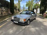 Usado Mercedes E300 220 CV (161 kW) 1992 Gris / plata Descapotable