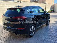 Usado Hyundai Tucson Style 141 CV (103 kW) 2018 Negro SUV