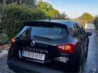 Usado Renault Captur Zen 90 CV (66 kW) 2013 Negro SUV