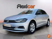 Usado VW Polo R-line 95 CV (69 kW) 2018 Gris Utilitario