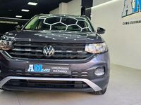 Usado VW T-Cross Life 116 CV (85 kW) 2023 Gris / plata SUV