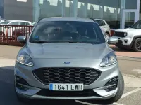 Usado Ford Kuga ST-Line 226 CV (166 kW) 2022 Gris / plata SUV