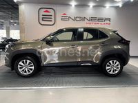 Usado Toyota Yaris Cross Business Edition 116 CV (85 kW) 2022 Verde SUV