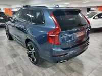 Usado Volvo XC90 R-Design 392 CV (288 kW) 2020 Azul SUV