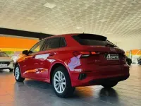 Usado Audi A3 Sportback 116 CV (85 kW) 2023 Rojo Utilitario