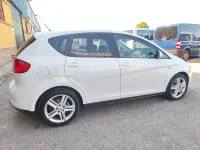 Usado Seat Altea Style 105 HP (77 kW) 2013 Branco Monovolume