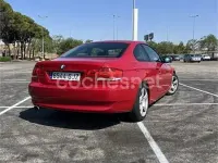 Usado BMW 320 170 CV (125 kW) 2009 Rojo Coupe