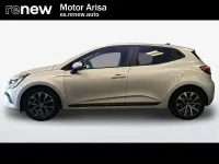 Usado Renault Clio V Intens 140 CV (102 kW) 2022 Gris / plata Berlina