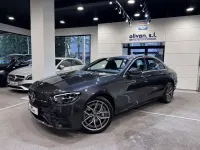 Usado Mercedes E300 306 CV (225 kW) 2022 Gris Berlina
