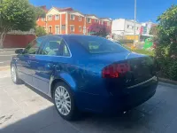 Usado Audi A4 140 CV (102 kW) 2006 Azul Familiar