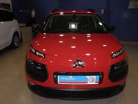 Usado Citroën C4 Cactus Feel 81 CV (59 kW) 2017 Rojo Utilitario