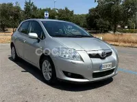 Usado Toyota Auris Luna 124 CV (91 kW) 2008 Gris / plata Utilitario