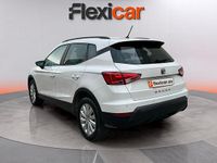 Usado Seat Arona Ecomotive 95 CV (69 kW) 2019 Blanco SUV