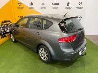 Usado Seat Altea XL I-Tech 105 CV (77 kW) 2014 Gris / plata Monovolumen