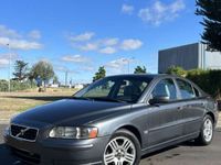 Usado Volvo S60 163 CV (119 kW) 2004 Gris Berlina
