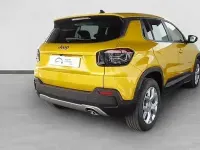 Usado Jeep Avenger Altitude 100 CV (73 kW) 2025 Amarillo SUV