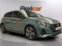 Usado Hyundai i20 N Line 80 CV (58 kW) 2024 Verde Utilitario