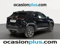 Usado Toyota Yaris Cross Active 116 CV (85 kW) 2024 Negro SUV