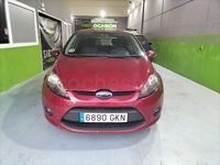 Usado Ford Fiesta Trend 90 CV (66 kW) 2009 Violeta / lila Utilitario