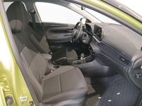 Usado Hyundai i20 Blackline 100 CV (73 kW) 2025 Lima lucid (techo negro) Utilitario