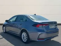 Usado Toyota Corolla Active 122 CV (89 kW) 2022 Gris Berlina