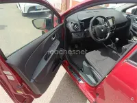 Usado Renault Clio IV LIMITED 90 CV (66 kW) 2019 Granate Berlina