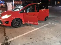 Usado Ford C-MAX Titanium 115 CV (84 kW) 2011 Rojo Monovolumen