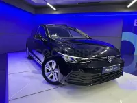 Usado VW Golf VIII Life 115 CV (84 kW) 2021 Negro Berlina
