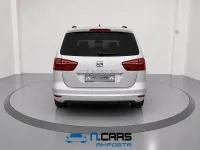 Usado Seat Alhambra Style 140 CV (102 kW) 2013 Gris / plata Monovolumen