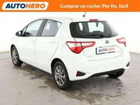 Usado Toyota Yaris Hybrid Active 99 CV (72 kW) 2018 Blanco Utilitario