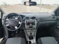 Usado Ford Focus Titanium 109 CV (80 kW) 2010 Azul Berlina
