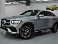 Usado Mercedes GLC300e 320 CV (235 kW) 2021 Gris / plata SUV