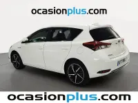 Usado Toyota Auris Hybrid Edition 136 CV (100 kW) 2018 Blanco Berlina