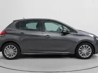 Usado Peugeot 208 Active 102 CV (75 kW) 2019 Utilitario