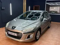 Usado Peugeot 308 Access 120 CV (88 kW) 2012 Beige Berlina