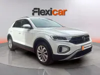 Usado VW T-Roc Life 150 CV (110 kW) 2023 Blanco SUV