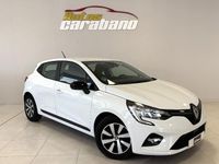 Begagnad Renault Clio V Privilege 101 HK (74 kW) 2022 Vit Sedan