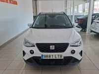 Usado Seat Arona Style Plus 110 CV (80 kW) 2021 Blanco SUV