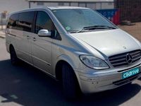 Usado Mercedes Viano 150 CV (110 kW) 2009 Gris Monovolumen