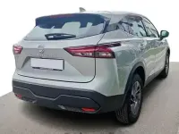 Usado Nissan Qashqai Acenta 140 CV (102 kW) 2022 Gris SUV