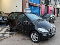 Usado Mercedes A180 Avantgarde 109 CV (80 kW) 2007 Negro Monovolumen