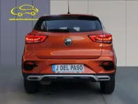 Usado MG ZS Comfort 106 CV (77 kW) 2022 Gris SUV