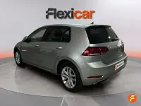 Usado VW Golf VII Advance 115 CV (84 kW) 2019 Gris Berlina