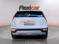 Usado Kia Niro 141 CV (103 kW) 2023 Blanco SUV