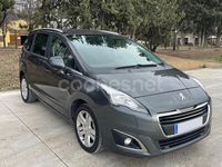Usado Peugeot 5008 Access 115 HP (84 kW) 2014 Bege Monovolume
