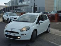 Usado Fiat Punto Easy 75 CV (55 kW) 2015 Blanco Utilitario