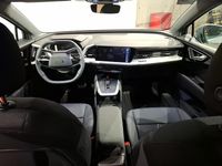 Usado Audi Q4 e-tron Sport 150 kW (204 CV) 2025 Gris balasto SUV