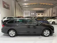 Usado Skoda Octavia Selection 115 CV (84 kW) 2023 Negro Familiar