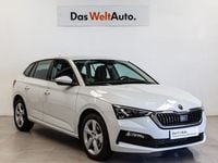 Usado Skoda Scala Ambition 115 CV (84 kW) 2021 Blanco Utilitario